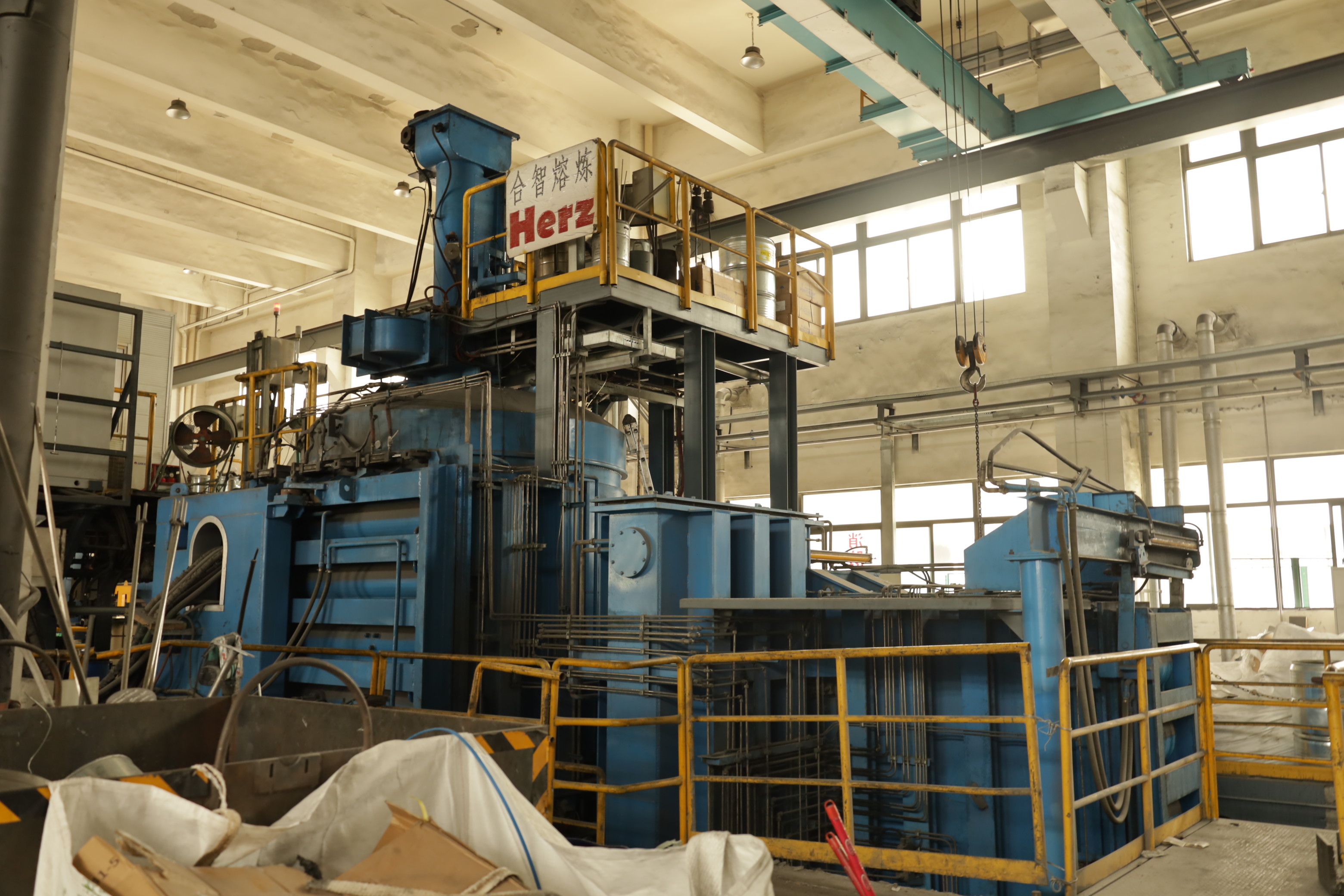 Electroslag Remelting (ESR)